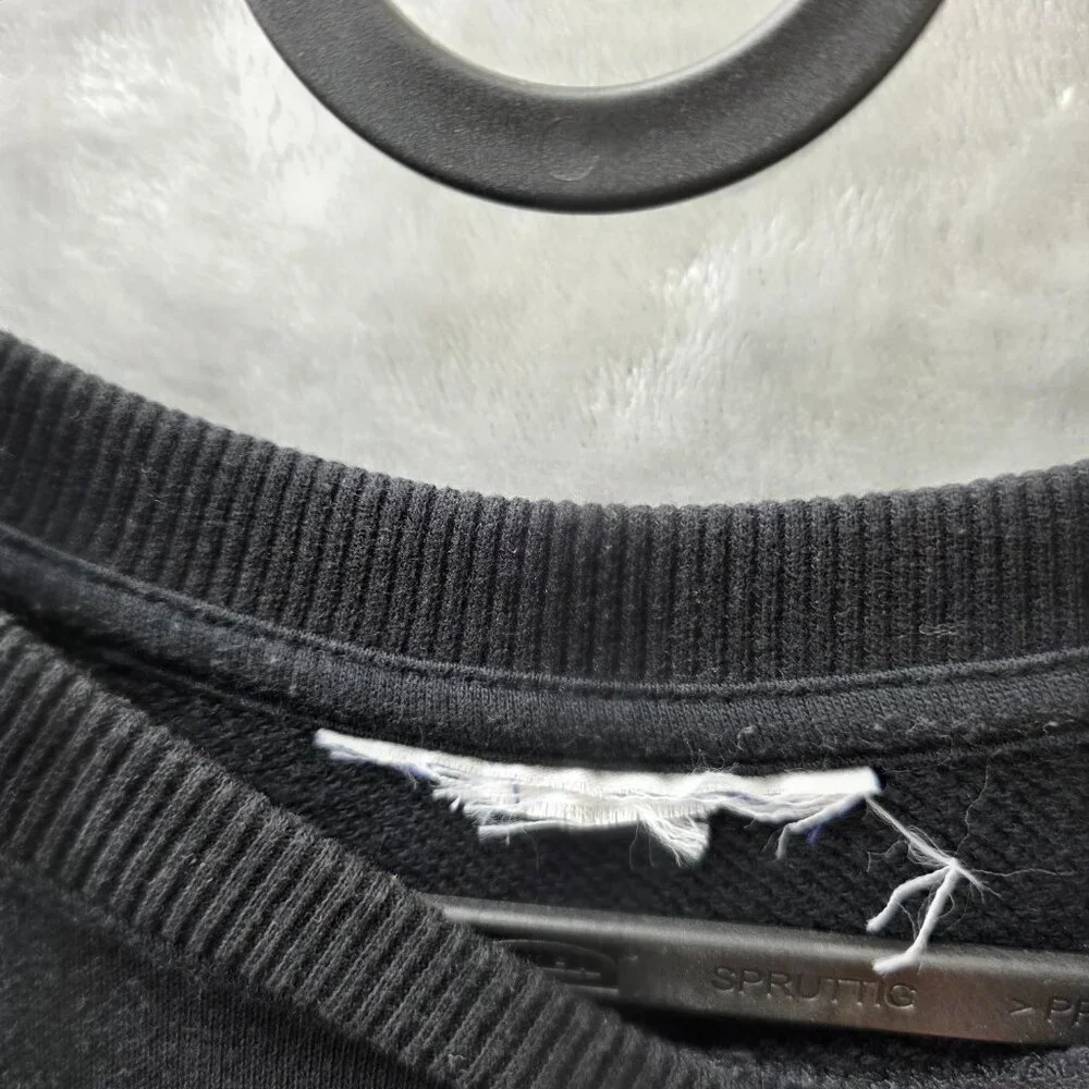 Fila Crewneck Sweatshirt Medium Heavily‎ Used